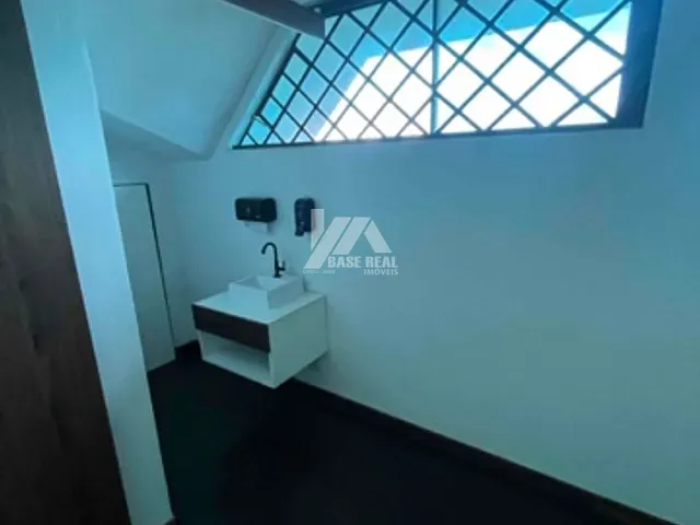 Casa para alugar, no bairro Nova Rússia em Ponta Grossa