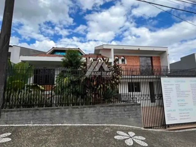 Casa para alugar, no bairro Nova Rússia em Ponta Grossa