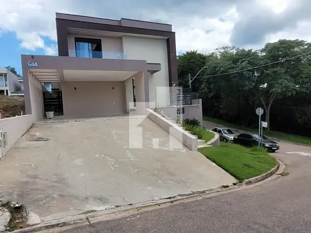 Casa com 381m² 4 quartos e 4 banheiros, à venda, no bairro Jardim Promeca em Várzea Paulista