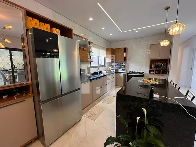Casa com 381m² 4 quartos e 4 banheiros, à venda, no bairro Jardim Promeca em Várzea Paulista