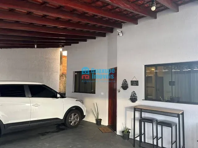 Casa com 250m² 3 quartos e 1 banheiro, à venda, no bairro Jardim Planalto em Guaxupé