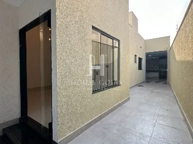 Casa com 197m² 3 quartos e 2 banheiros, à venda, no bairro Jardim Helvécia em Aparecida de Goiânia