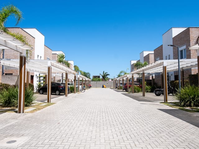 Casa com 281m² 3 quartos e 1 banheiro, à venda, no bairro Laranjal em Pelotas