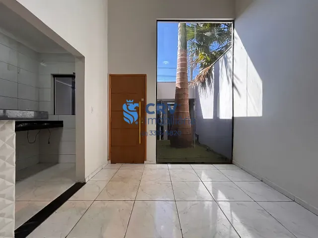 Casa 3 quartos e 3 banheiros, para alugar, no bairro Jardim Tókio em Londrina