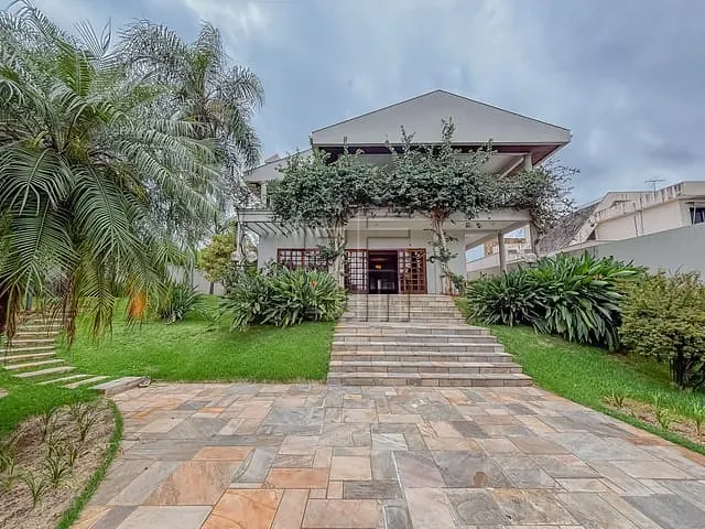 Casa com 1800m² 5 quartos e 8 banheiros, para alugar, no bairro Guanabara em Londrina