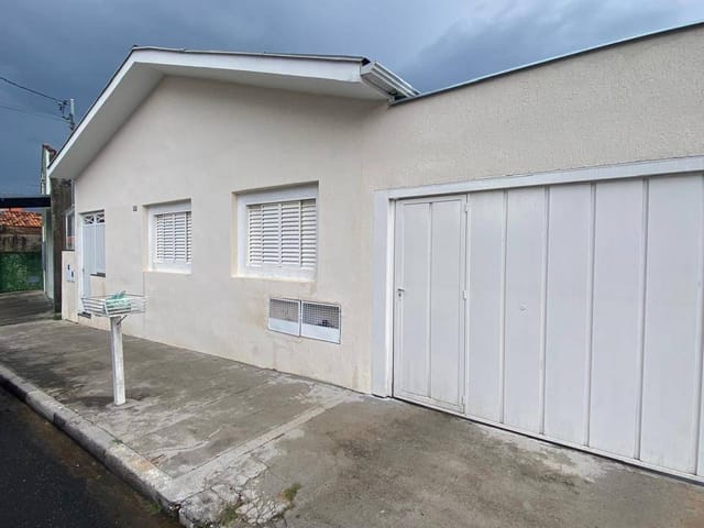 Foto do Casa - Casa para locação, Centro, Guaxupé, MG | Guaxupé Imóveis Ltda