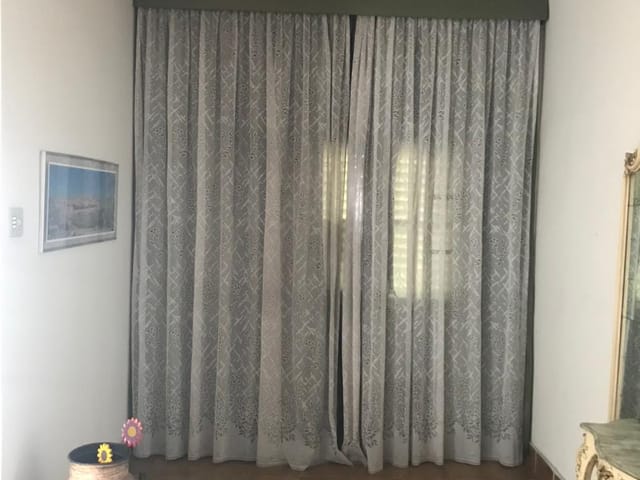 Casa com 550m² 4 quartos e 1 banheiro, à venda, no bairro Centro em Pindamonhangaba