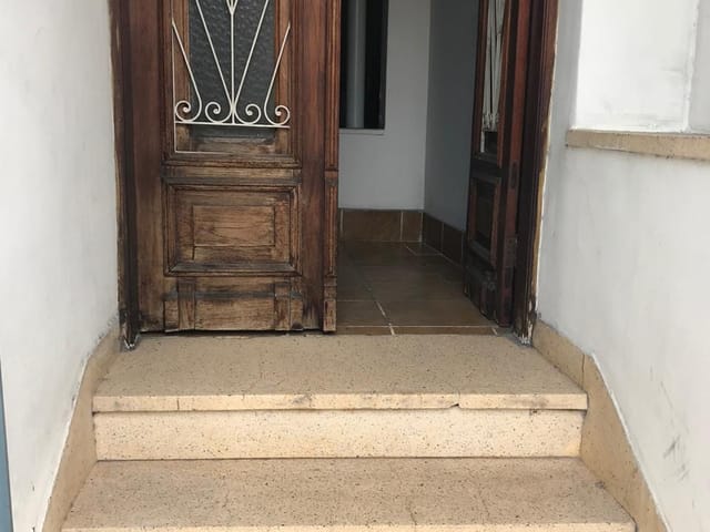 Casa com 550m² 4 quartos e 1 banheiro, à venda, no bairro Centro em Pindamonhangaba