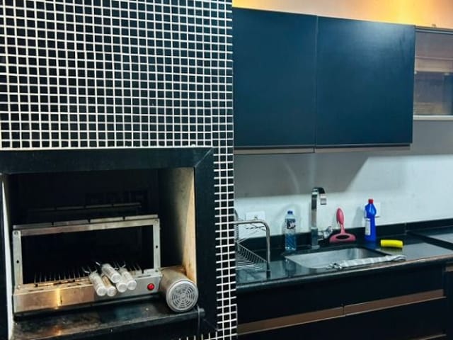 Casa com 450m² 3 quartos e 3 banheiros, à venda, no bairro Gramado em Cotia