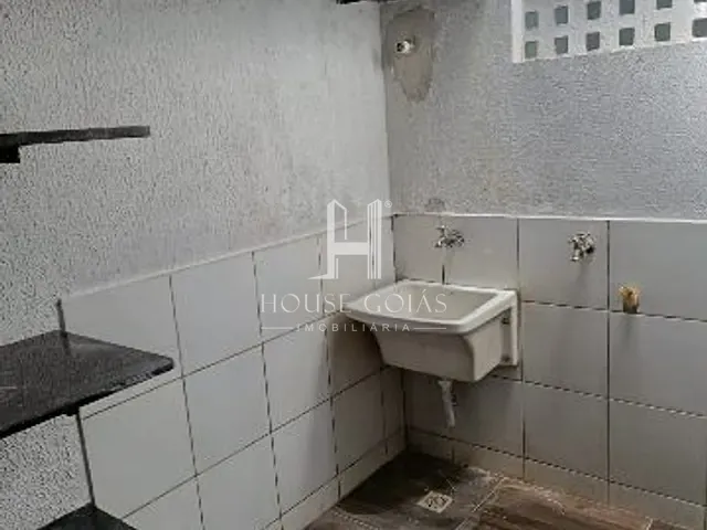 Casa com 100m² 2 quartos e 2 banheiros, à venda, no bairro Vila Santos Dumont em Aparecida de Goiânia
