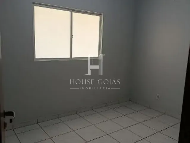 Casa com 100m² 2 quartos e 2 banheiros, à venda, no bairro Vila Santos Dumont em Aparecida de Goiânia