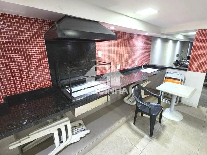 Casa à venda com 2 quartos, 10m² - Foto 6