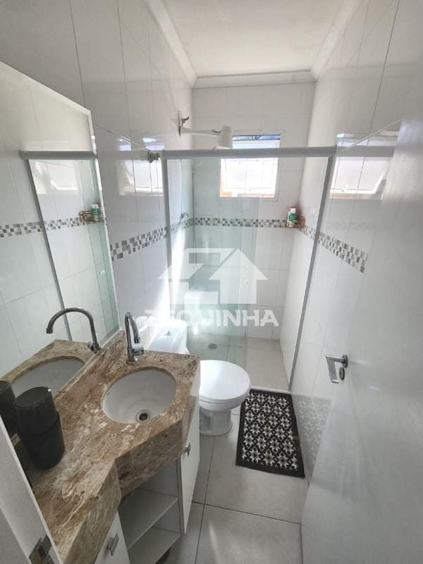Casa à venda com 2 quartos, 10m² - Foto 7