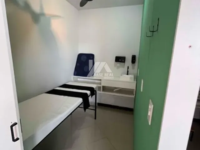 Sala para alugar, no bairro Nova Rússia em Ponta Grossa
