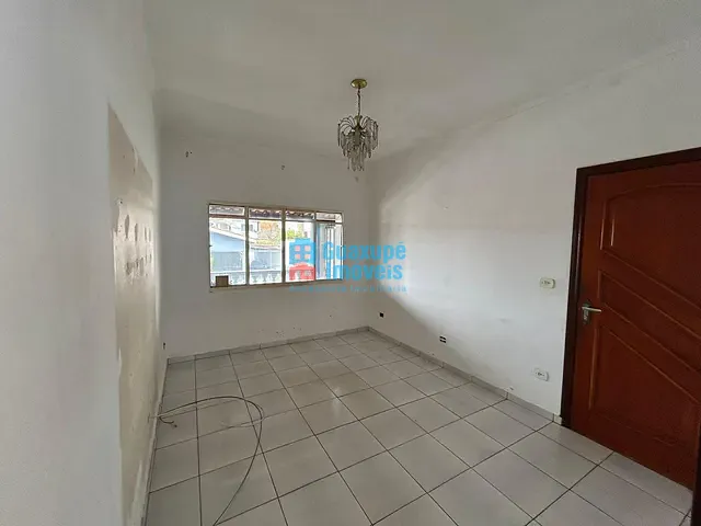 Casa 2 quartos e 1 banheiro, à venda, no bairro Jardim Planalto em Guaxupé