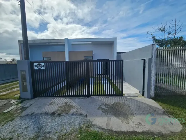 Casa com 147m² 3 quartos e 2 banheiros, à venda, no bairro SHANGRILÁ em Pontal Do Paraná