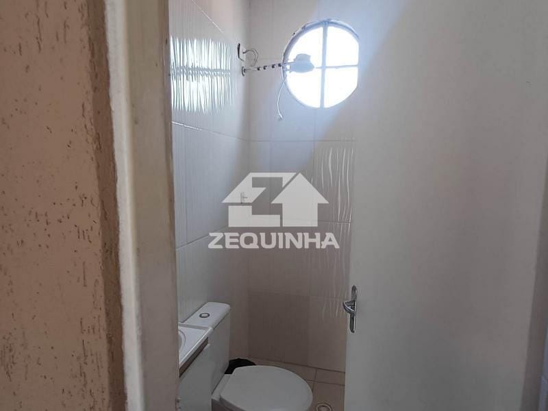 Casa, 2 quartos, 200 m² - Foto 11