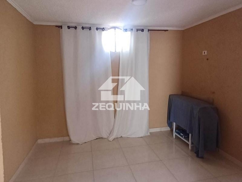 Casa, 2 quartos, 200 m² - Foto 12