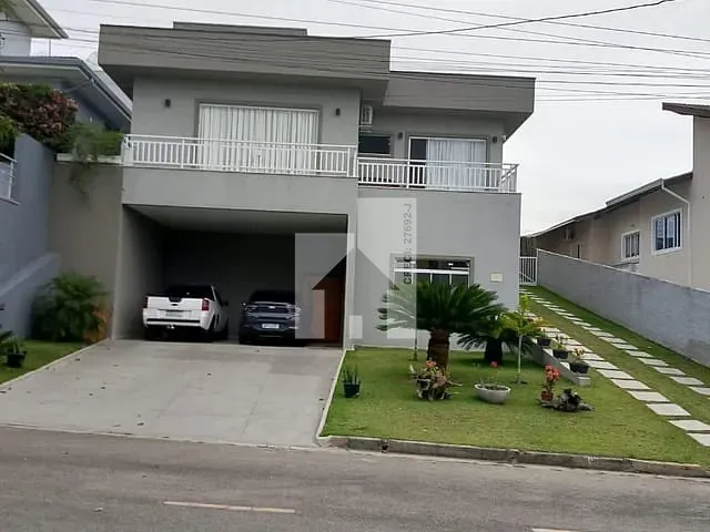 Casa com 525m² 4 quartos e 1 banheiro, à venda, no bairro Residencial Delle Stelle em Louveira