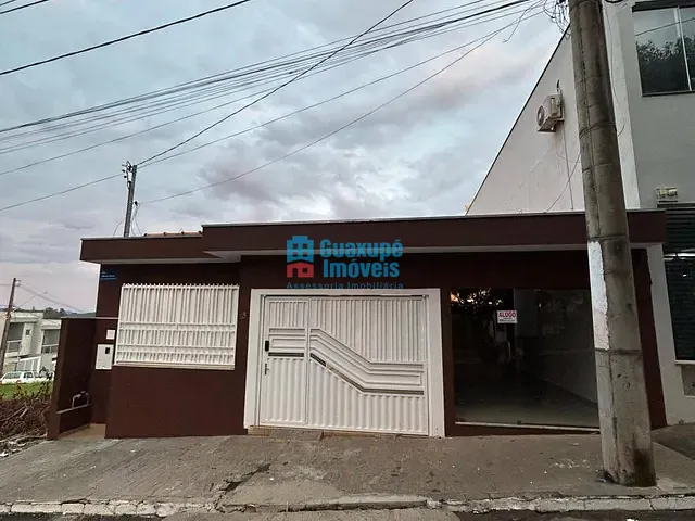 Casa 3 quartos e 2 banheiros, à venda, no bairro centro em Juruaia