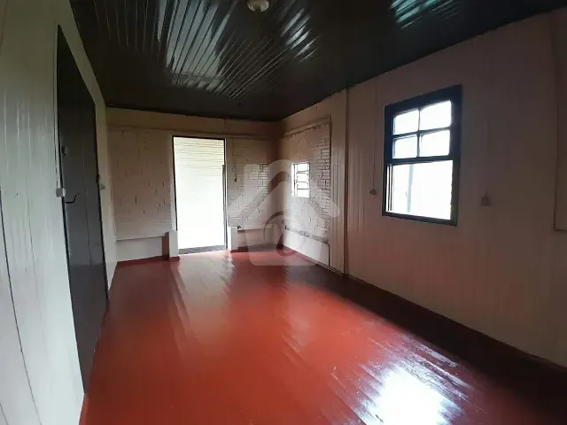 Casa 2 quartos e 1 banheiro, para alugar, no bairro Centro em Westfalia