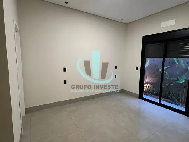 Casa com 250m² 3 quartos e 3 banheiros, à venda, no bairro Residencial Tivoli em Araraquara