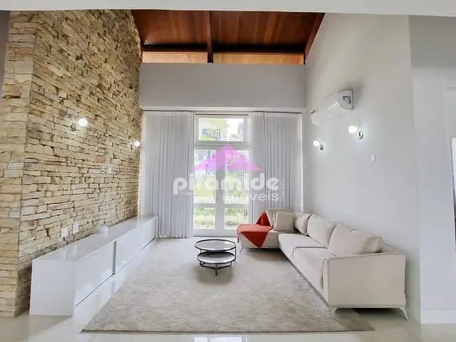 Casa com 720m² 4 quartos e 5 banheiros, à venda, no bairro Urbanova em São José dos Campos