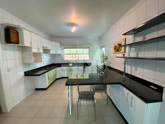 Casa 3 quartos e 1 banheiro, para alugar, no bairro São Cristóvão em Chapecó