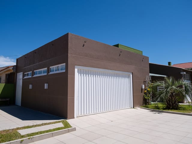 Casa com 800m² 5 quartos e 4 banheiros, à venda, no bairro Fragata em Pelotas