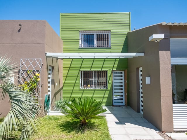 Casa com 800m² 5 quartos e 4 banheiros, à venda, no bairro Fragata em Pelotas