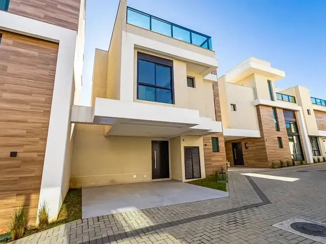 Casa com 143m² 3 quartos e 3 banheiros, para alugar, no bairro Santa Felicidade em Curitiba