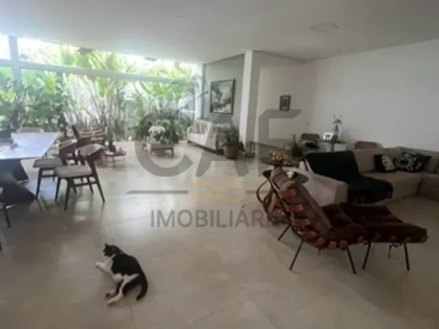 Casa com 1600m² 4 quartos e 6 banheiros, à venda, no bairro Loteamento São Pedro em Jaguariúna