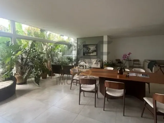 Casa com 1600m² 4 quartos e 6 banheiros, à venda, no bairro Loteamento São Pedro em Jaguariúna