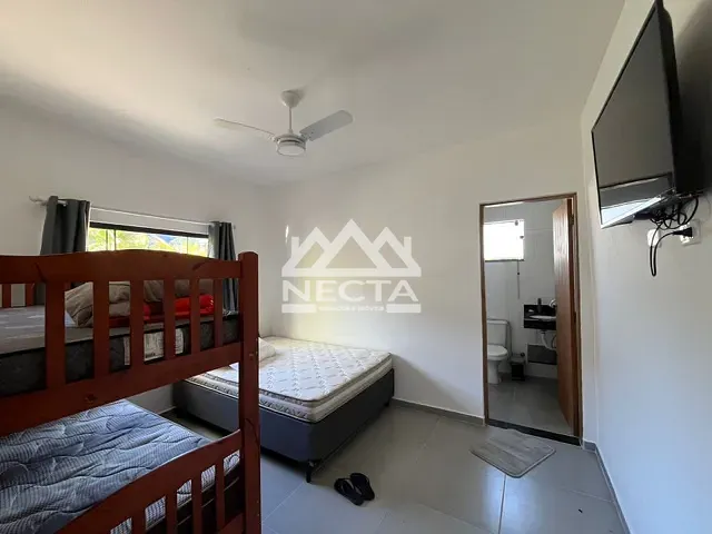 Casa com 600m² 2 quartos e 2 banheiros, à venda, no bairro Lagoinha em Ubatuba