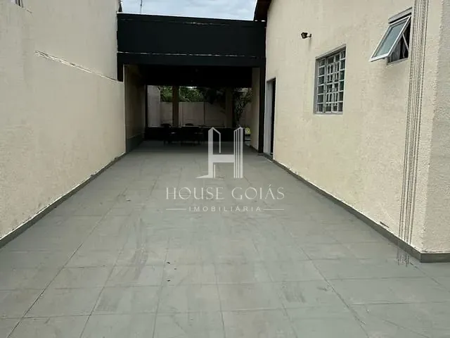 Casa com 360m² 3 quartos e 2 banheiros, à venda, no bairro Jardim Alto Paraíso em Aparecida de Goiânia