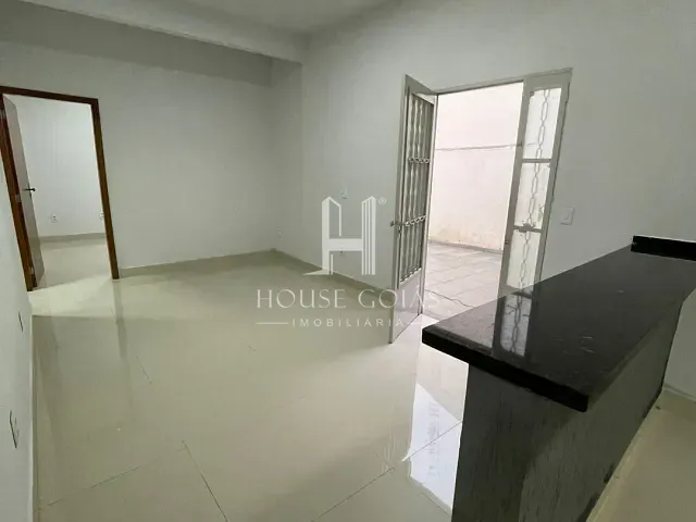 Casa com 360m² 3 quartos e 2 banheiros, à venda, no bairro Jardim Alto Paraíso em Aparecida de Goiânia