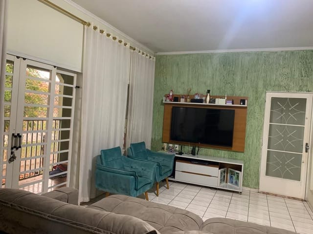 Casa 3 quartos e 2 banheiros, à venda, no bairro Jardim Carlos Lourenço em Campinas