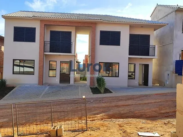 Casa com 122m² 3 quartos e 3 banheiros, à venda, no bairro Jardim Santa Helena em Valinhos