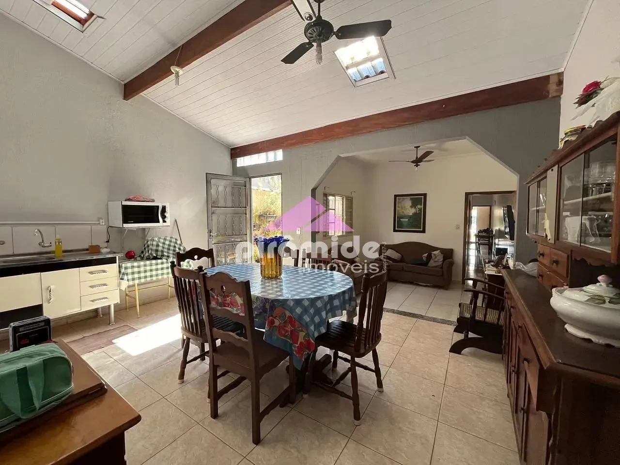 Casa, 3 quartos, 120 m² - Foto 1