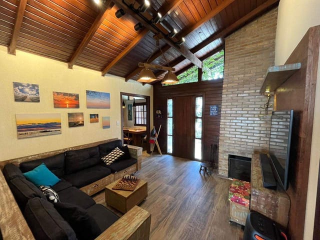 Foto do Casa - Casa à venda no Laranjal, Pelotas, RS – 115 m², 2 quartos (1 suíte), piscina, área gourmet, lareira e muito conforto a apenas 500m da Lagoa! | UP Imóveis