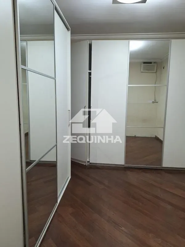 Casa, 3 quartos, 300 m² - Foto 17