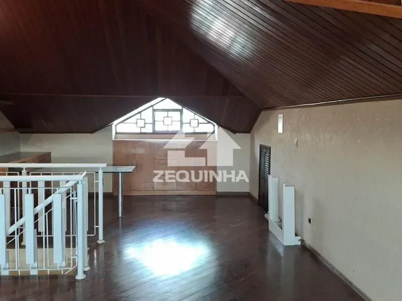 Casa, 3 quartos, 300 m² - Foto 23