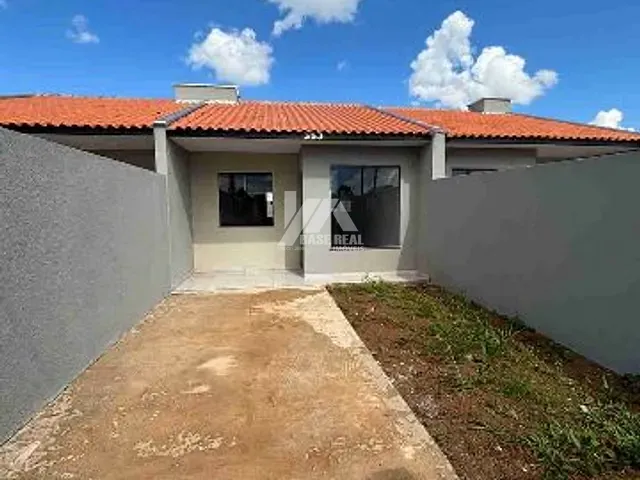 Casa 2 quartos e 1 banheiro, à venda, no bairro Centro em Ponta Grossa
