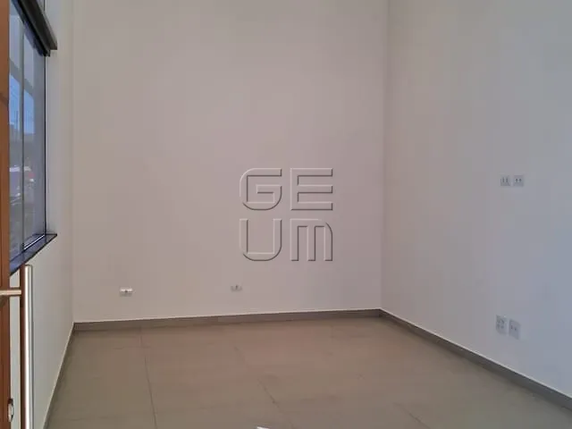 Casa com 397m² 3 quartos e 5 banheiros, à venda, no bairro Indústrias Leves em Londrina