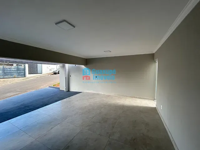 Casa com 250m² 3 quartos e 2 banheiros, à venda, no bairro Jardim Ouro Verde em Guaxupé