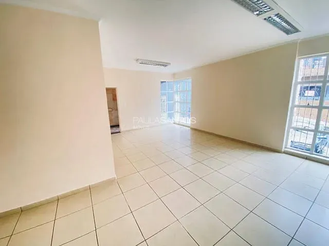 Casa com 270m², à venda ou para alugar, no bairro Centro em Sorocaba