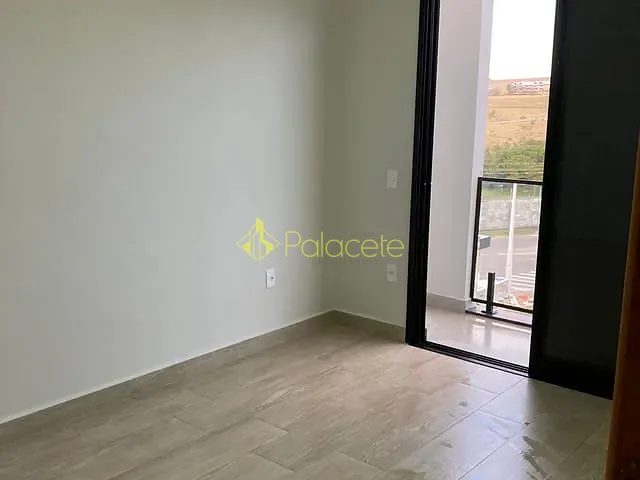 Casa com 250m² 3 quartos e 3 banheiros, à venda, no bairro Parque Residencial Maria Elmira em Caçapava