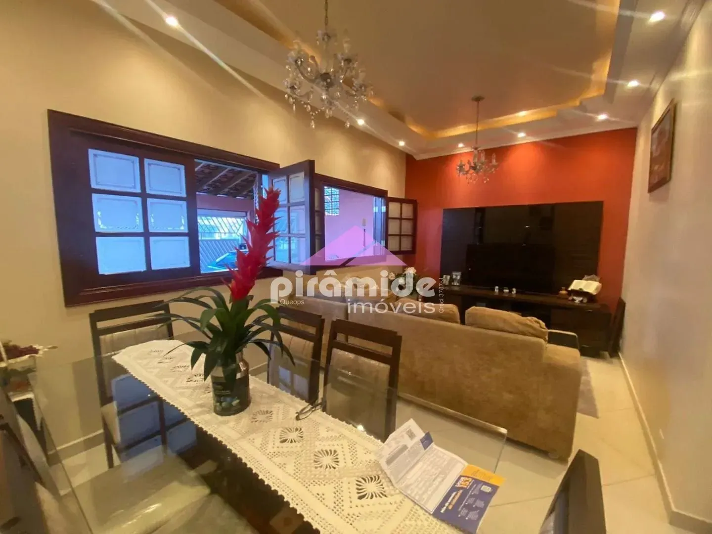 Casa, 3 quartos, 190 m² - Foto 3