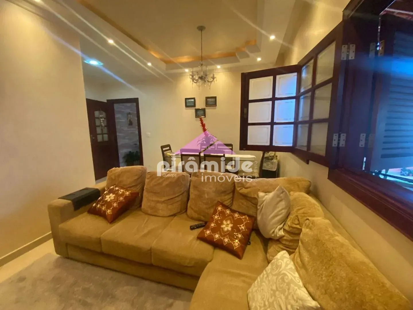 Casa, 3 quartos, 190 m² - Foto 4