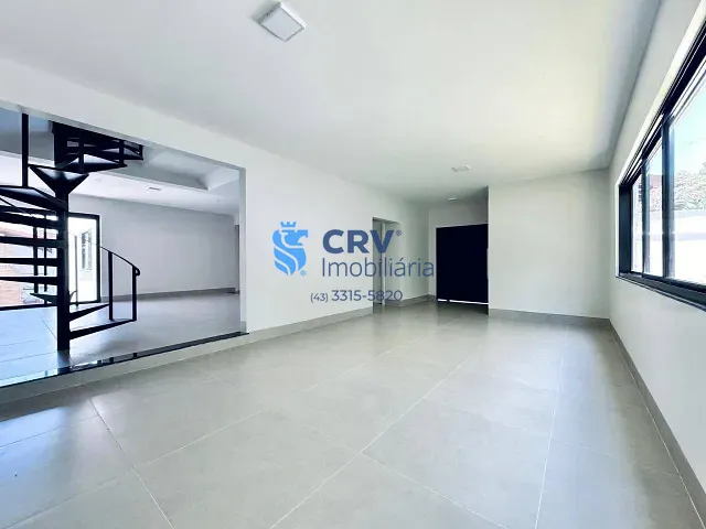 Casa com 500m² 3 quartos e 6 banheiros, à venda, no bairro Mediterrâneo em Londrina